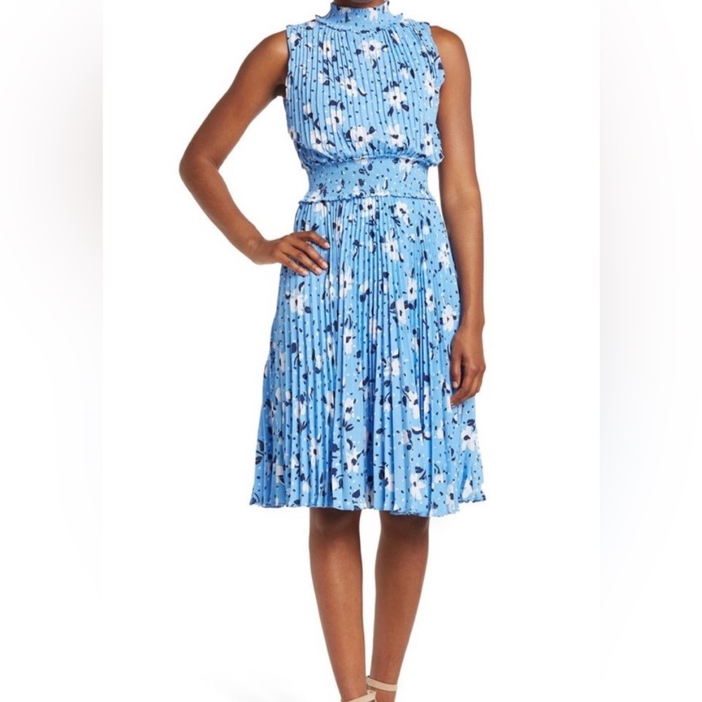 Nanette Lepore Pleated Dress Smocked waist blue/black/white floral print SZ 2